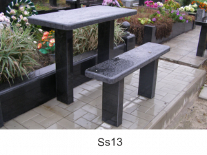 Гранитные столы и гранитные скамейки Чернигов