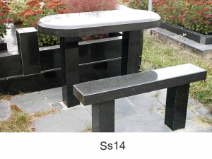 Гранитные столы и гранитные скамейки Чернигов