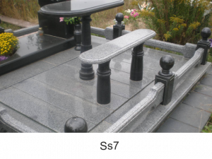 Гранитные столы и гранитные скамейки Чернигов