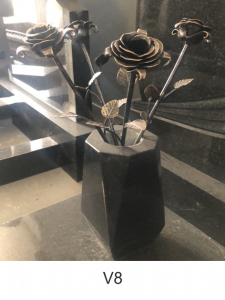 Ваза гранитная